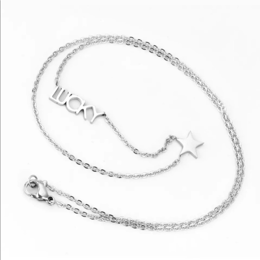 “Lucky Star” Necklace